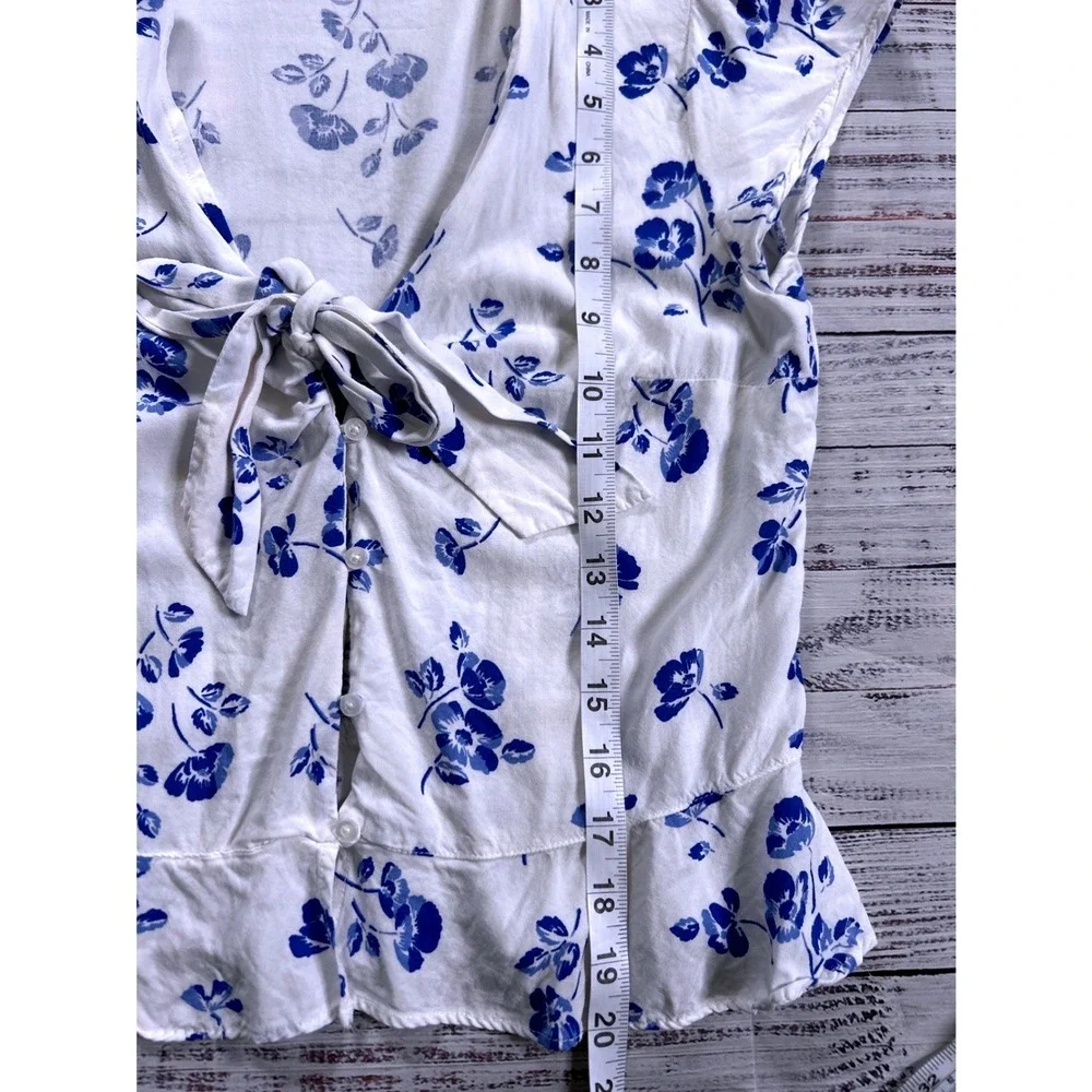 Abercrombie‎ & Fitch Tie Front Top Women Medium White Blue Floral Puff Sleeve